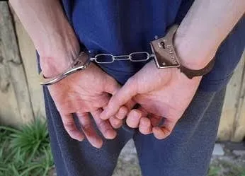 Três homens com mandados de prisão em aberto são presos pelo 6º BPM em Guajará-Mirim
