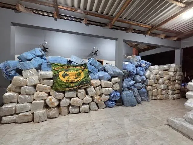 Operação apreende 3,6 toneladas de drogas e prende quatro pessoas em RO