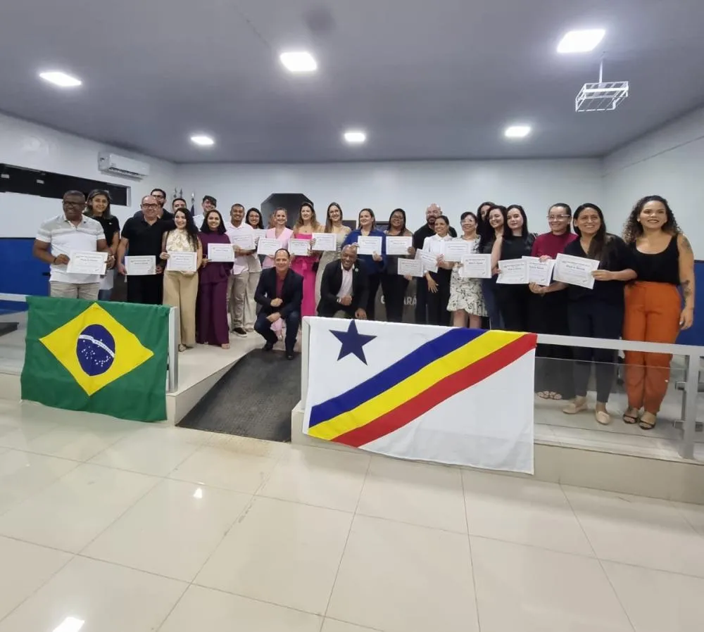 Homenageados e autoridades/Imagens: Xerxes Andrade